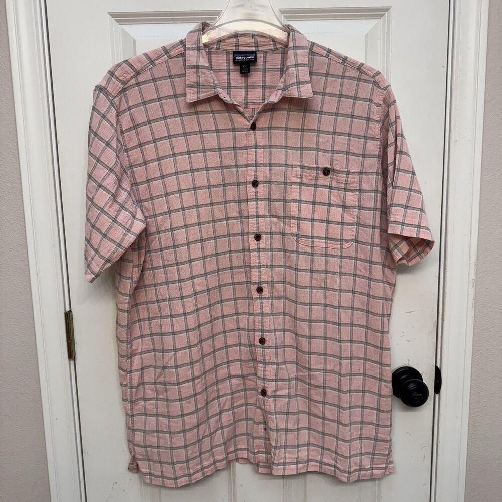Patagonia Shirt Men's Size XXL Pink Plaid Organic Cotton Gauze Short Sleeve